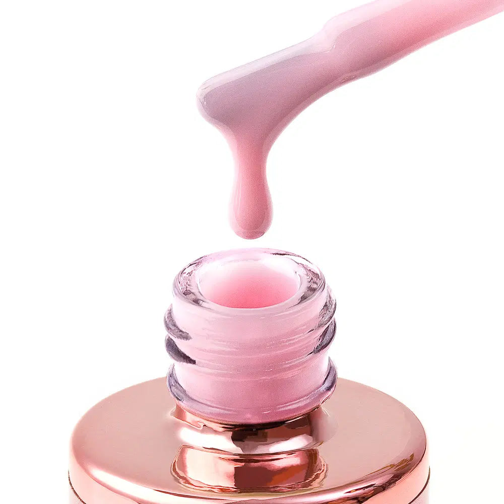 Hard BIAB Soft Kiss 15 ml – zarter, pudrig-roséfarbener Nude-Ton