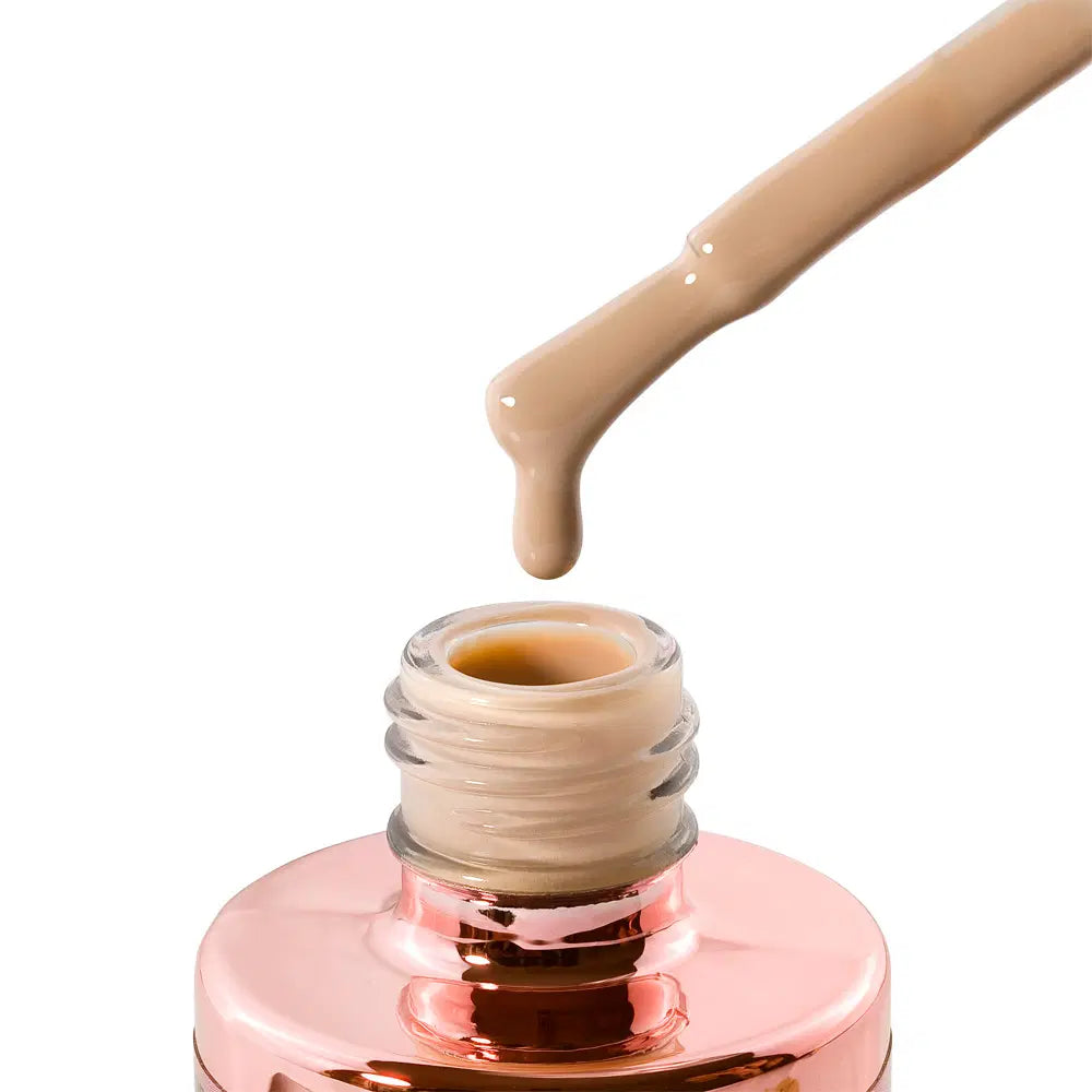 223 Hazelnut Harmony 15 ml – ein nussiger Farbton für eine harmonische Maniküre