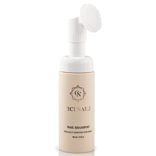 Nail-Shampoo mit Erdbeerduft